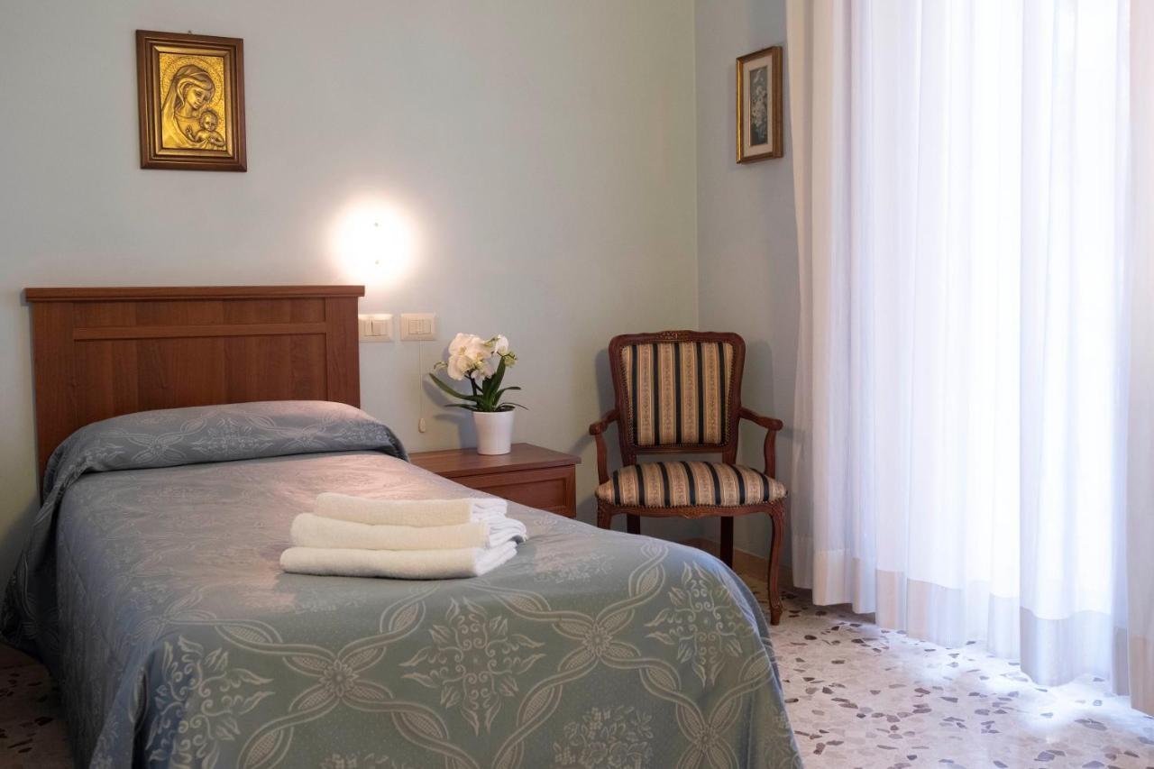 Villa Fatima, Casa Per Ferie Roma Exterior foto